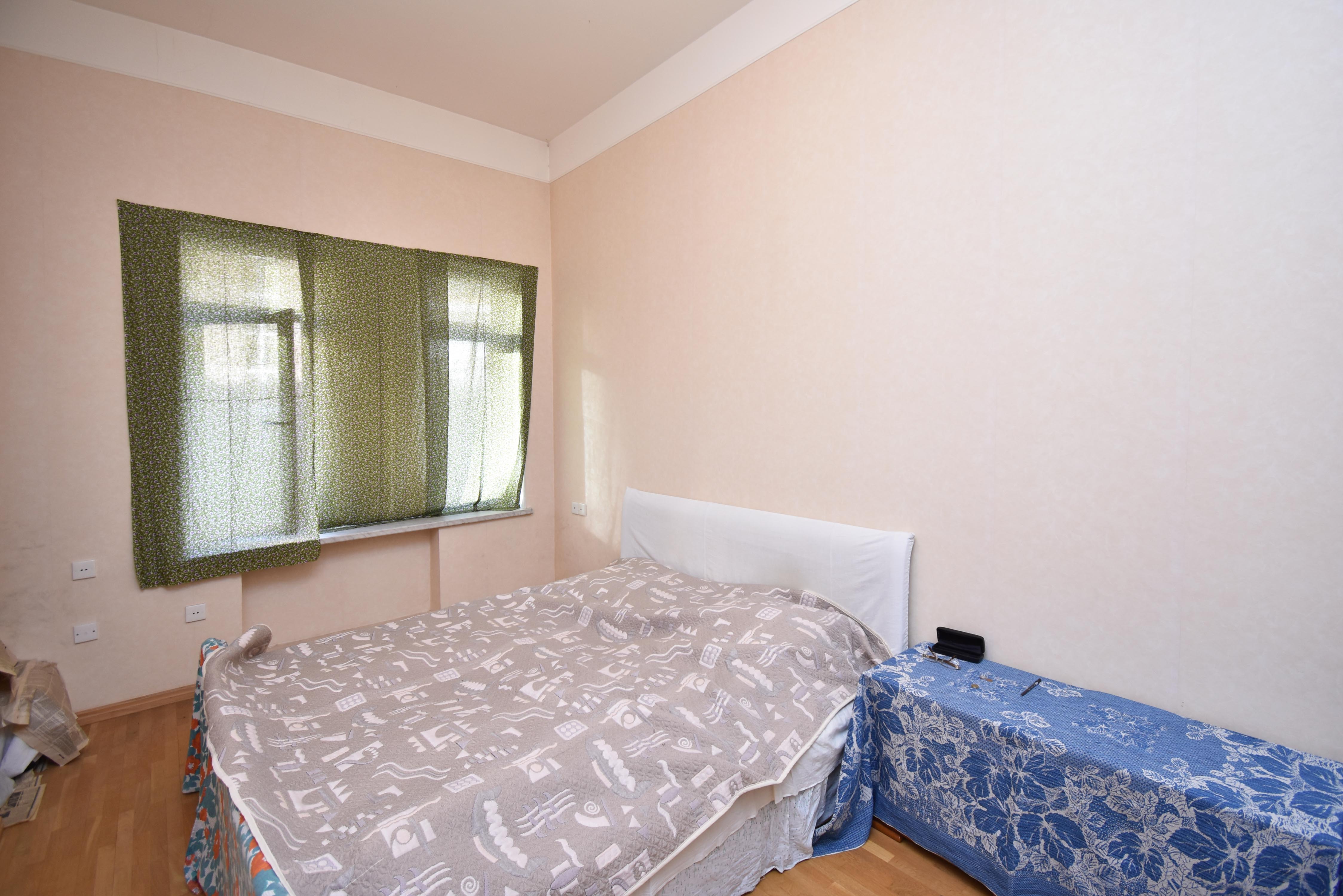 4d40238b-868d-4aa4-bda4-444fde27f46a.jpg